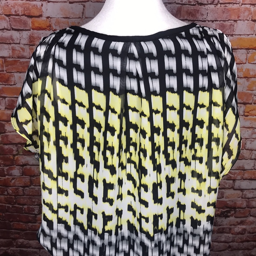 AB Studio Yellow Black and White Geometric Print Overlay Blouse - Picture 11 of 13